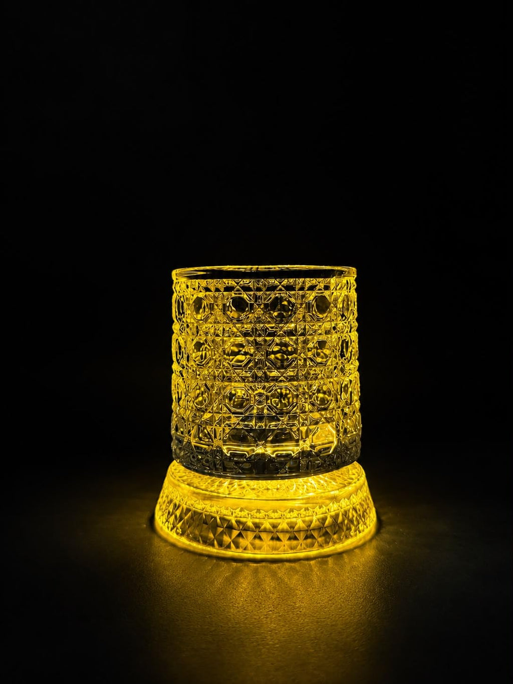 Luxury Rotating Whiskey Glass | Crystal Cut Spinning Whisky Glass with LED Light Coaster | Premium Barware Gift for Men & Whiskey Enthusiasts (Pack of 1)